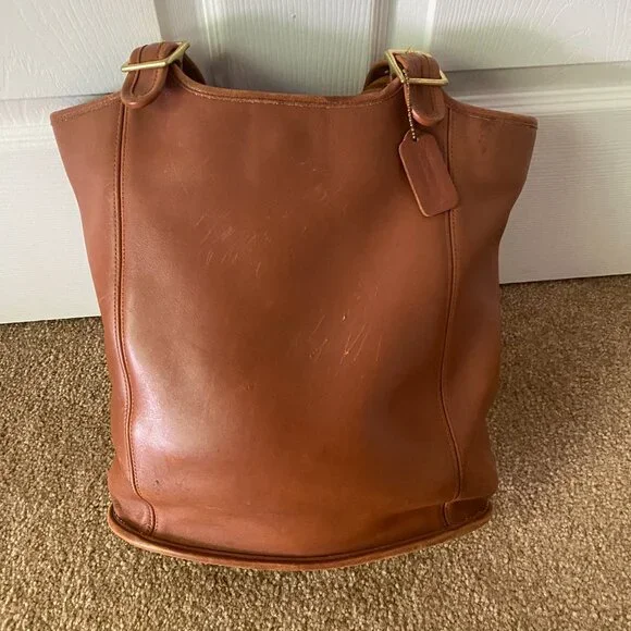 Vintage Coach Bucket Bag - Picture 2 of 8